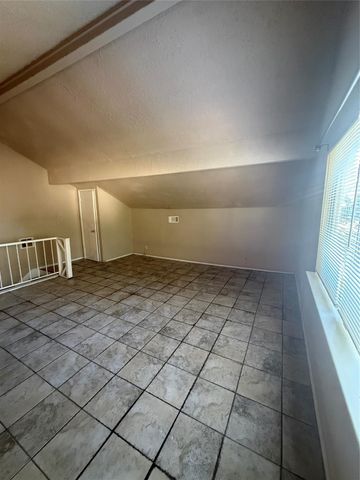 5207 Sweetwind Lane, Spring, TX 77373
