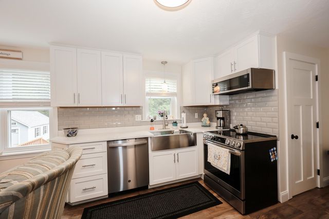 2L Homestead Drive L, Derry, NH 03038