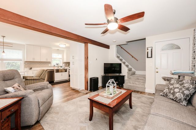 2L Homestead Drive L, Derry, NH 03038