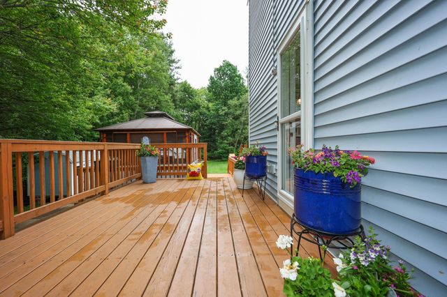 2L Homestead Drive L, Derry, NH 03038