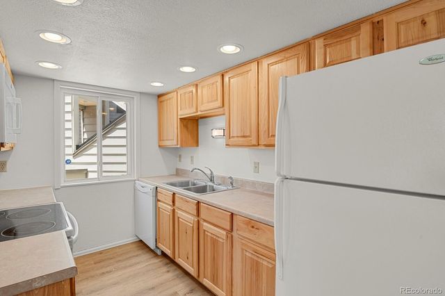 17034 E Tennessee Drive 106, Aurora, CO 80017