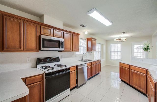 5330 Imperial Grove Drive, Houston, TX 77066