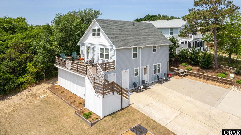 Image 1 of property listing at 600 W Third Street Lot 15, Kill Devil Hills, NC 27948