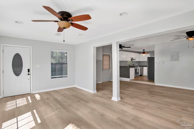 21 N Harris St, Pensacola, FL 32507