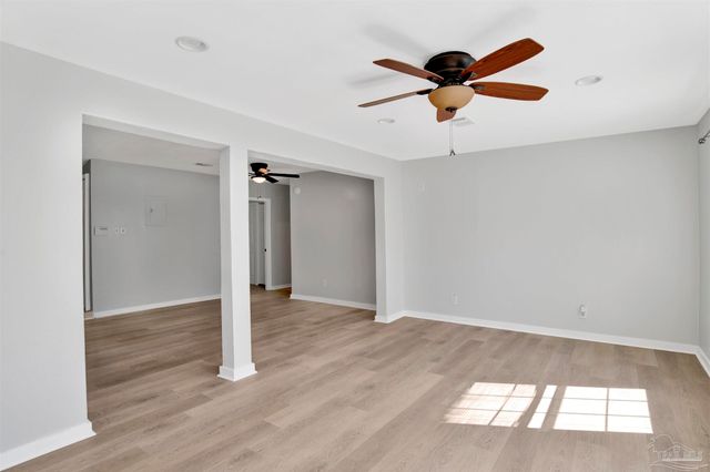 21 N Harris St, Pensacola, FL 32507