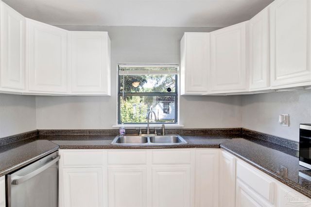 21 N Harris St, Pensacola, FL 32507