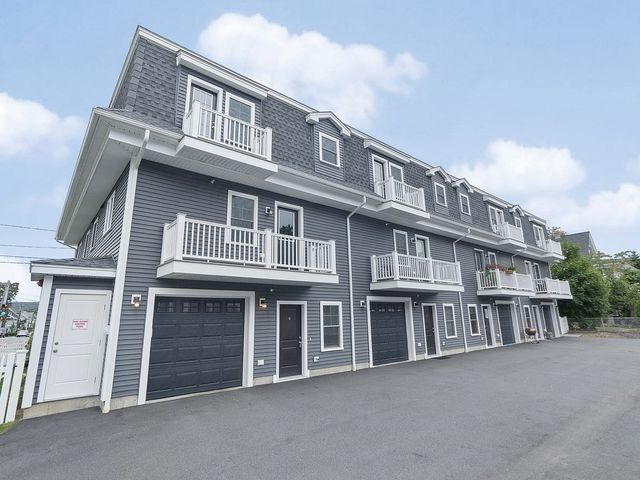 172 Bright Street 3, Waltham, MA 02453