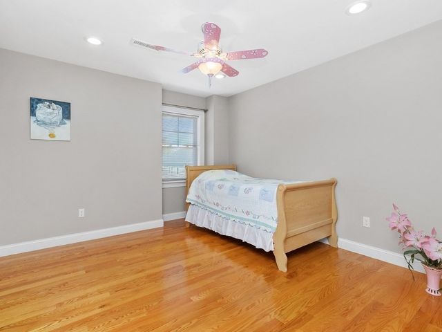172 Bright Street 3, Waltham, MA 02453
