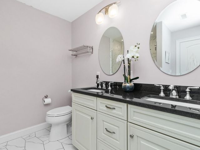 172 Bright Street 3, Waltham, MA 02453