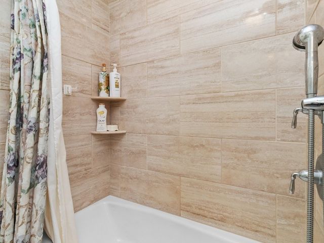 172 Bright Street 3, Waltham, MA 02453