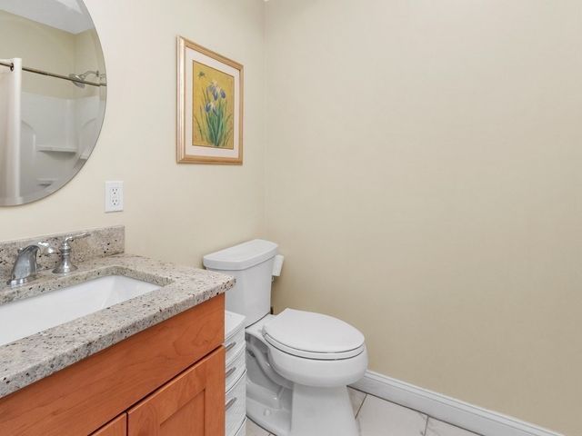 172 Bright Street 3, Waltham, MA 02453