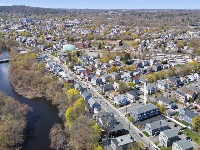 172 Bright Street 3, Waltham, MA 02453