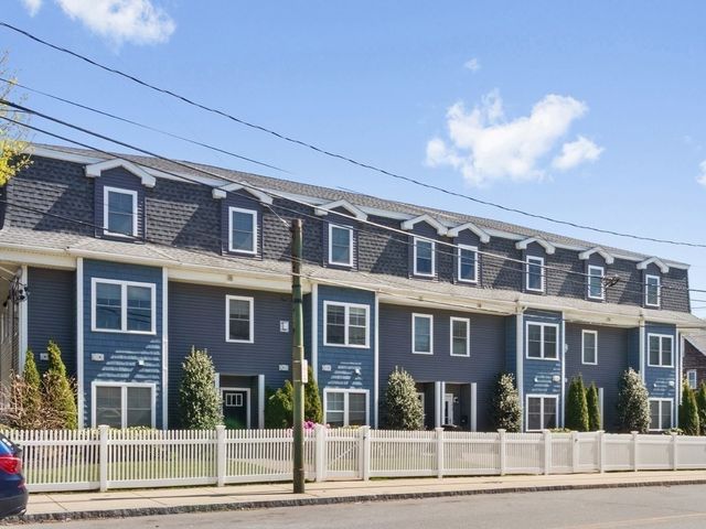 172 Bright Street 3, Waltham, MA 02453