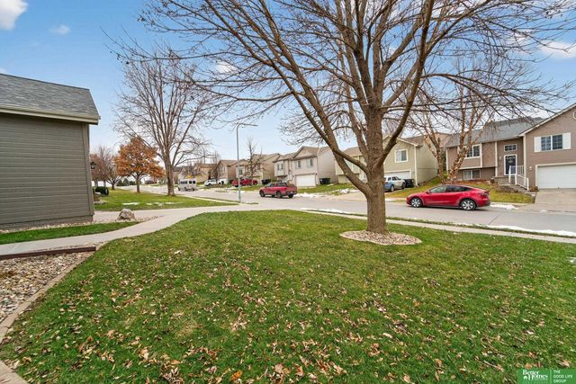 6707 N 148th Street, Omaha, NE 68116