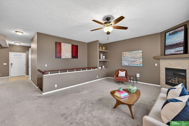 6707 N 148th Street, Omaha, NE 68116