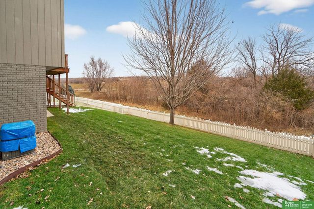 6707 N 148th Street, Omaha, NE 68116