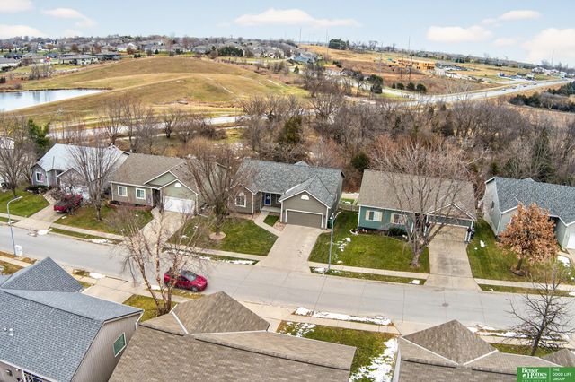 6707 N 148th Street, Omaha, NE 68116