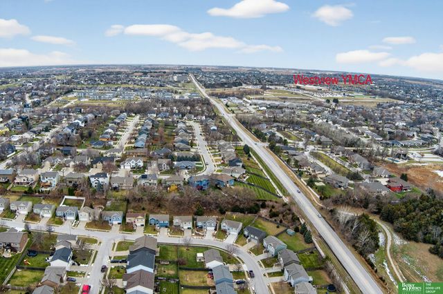 6707 N 148th Street, Omaha, NE 68116