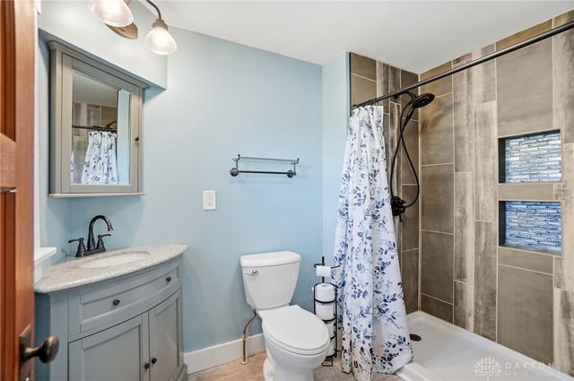 2255 W Ginghamsburg-Frederick Road, Tipp City, OH 45371