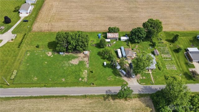 2255 W Ginghamsburg-Frederick Road, Tipp City, OH 45371