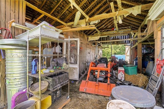 2255 W Ginghamsburg-Frederick Road, Tipp City, OH 45371