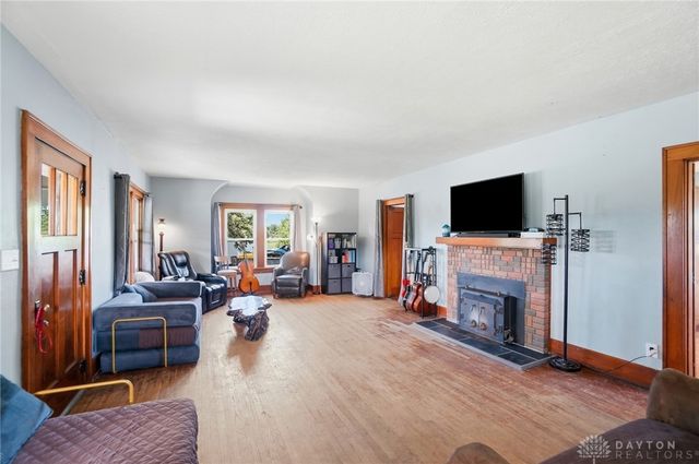 2255 W Ginghamsburg-Frederick Road, Tipp City, OH 45371