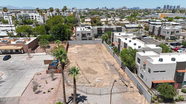 1272 S PRICE Road 80, Tempe, AZ 85281