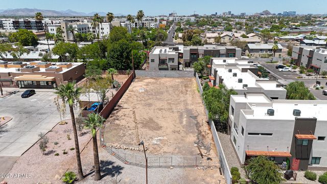 1272 S PRICE Road 80, Tempe, AZ 85281