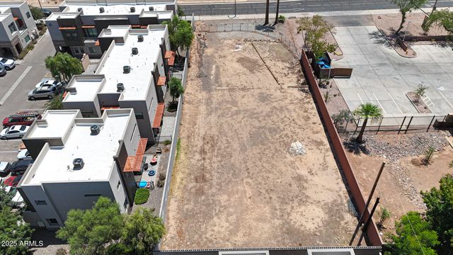 1272 S PRICE Road 80, Tempe, AZ 85281