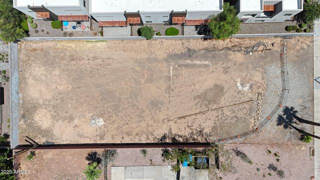 1272 S PRICE Road 80, Tempe, AZ 85281