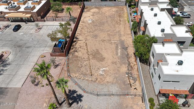 1272 S PRICE Road 80, Tempe, AZ 85281