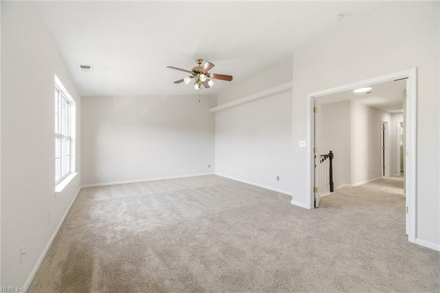 4126 River Breeze CIR, Chesapeake, VA 23321