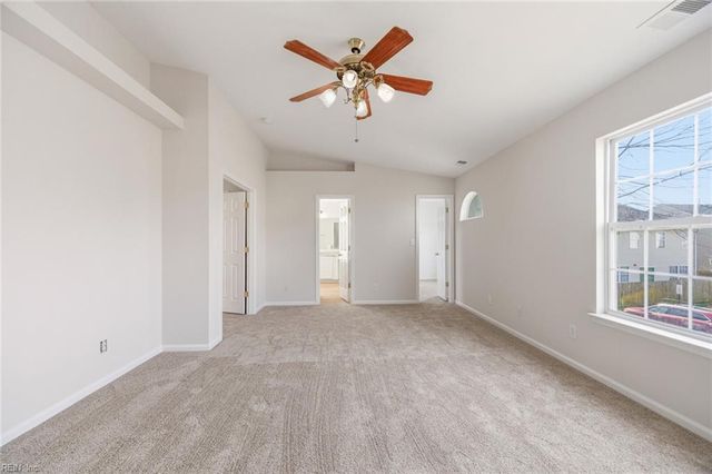 4126 River Breeze CIR, Chesapeake, VA 23321