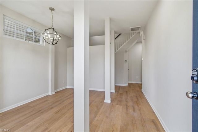 4126 River Breeze CIR, Chesapeake, VA 23321