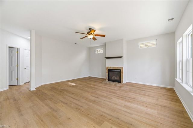 4126 River Breeze CIR, Chesapeake, VA 23321