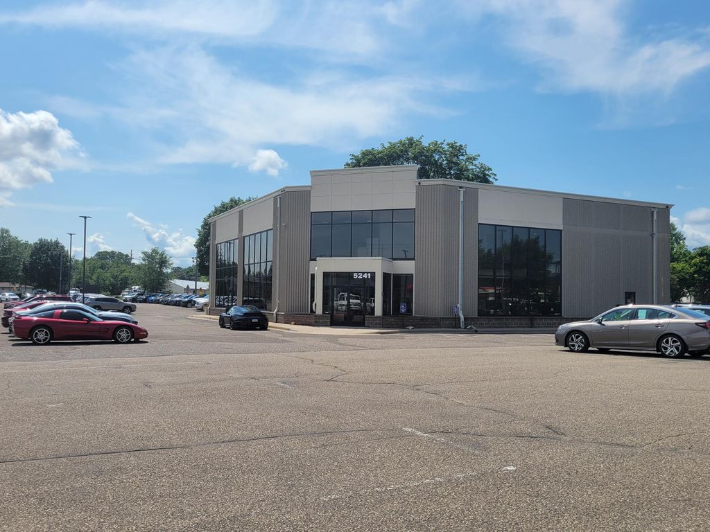 5241 W Broadway Avenue, Crystal, MN 55429 — exterior