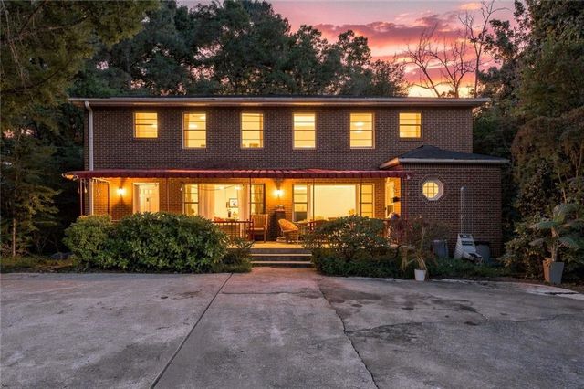 1515 Beech Valley Way NE, Atlanta, GA 30306