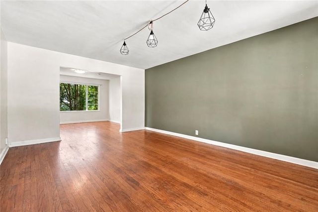 1515 Beech Valley Way NE, Atlanta, GA 30306