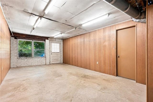 1515 Beech Valley Way NE, Atlanta, GA 30306
