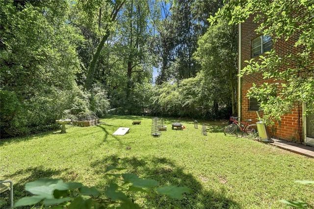 1515 Beech Valley Way NE, Atlanta, GA 30306