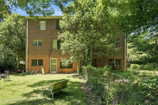 1515 Beech Valley Way NE, Atlanta, GA 30306