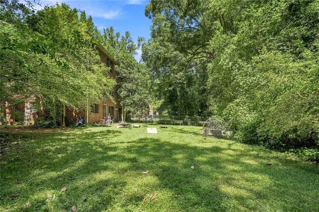 1515 Beech Valley Way NE, Atlanta, GA 30306