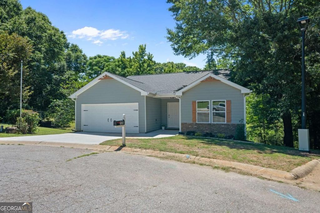 135 Tyrus Lane, Royston, GA 30662 — exterior