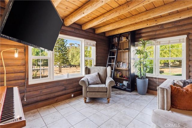 29271 The Yellow Brick, Valley Center, CA 92082