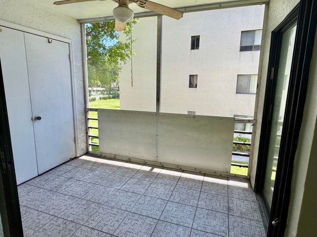 5981 Vía Vermilya 208, Lantana, FL 33462