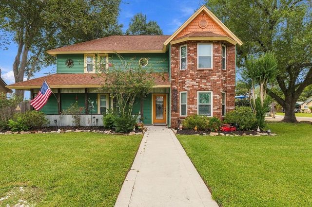 602 Renaldo Street, Dickinson, TX 77539