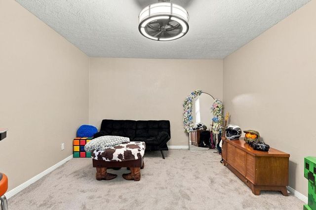 602 Renaldo Street, Dickinson, TX 77539