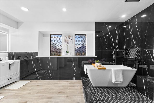 706 Brookdale Circle, Garland, TX 75040