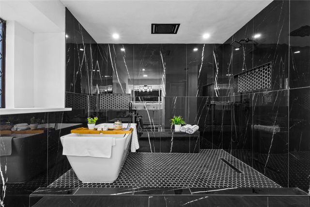 706 Brookdale Circle, Garland, TX 75040