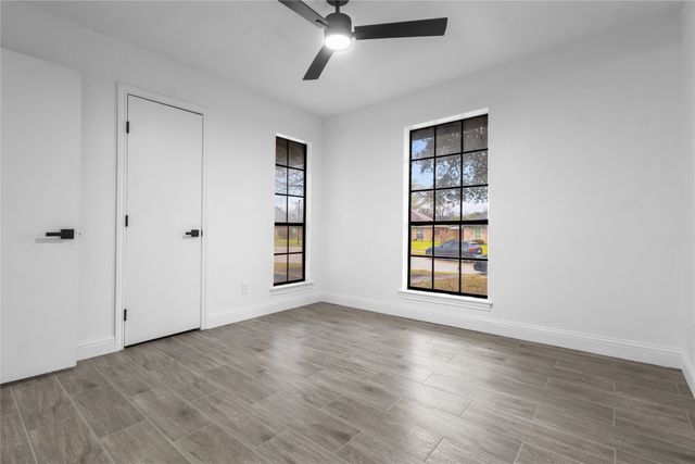 706 Brookdale Circle, Garland, TX 75040